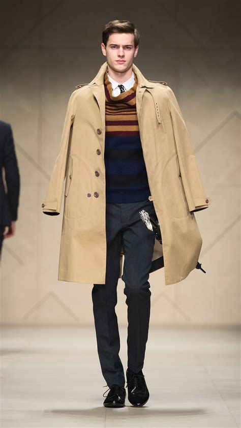 burberry fashion show man 2020|Men’s Coats .